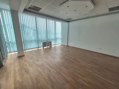 Commercial space 450 m², Lučko, secured parking - 10