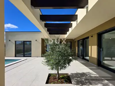 Haus 170 m², Žminj - modern mit Pool - 10
