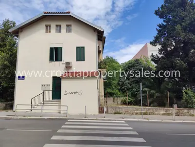 Wohnung 46 m², Split - Zentrum, privater Garten 90 m²