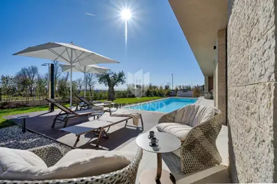 House for sale in Poreč, 234 m²