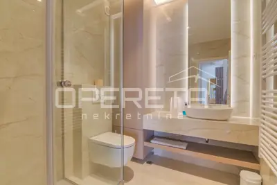 Nazorova, luksuzan stan s privatnom terasom, najam 50 m² - 5