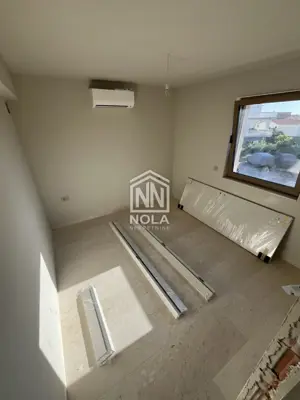 Stan 130 m² u Tribunju, blizina mora i hidromasažna kada - 11