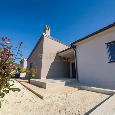 Haus zum Kauf in Šikići, 135 m² - 12