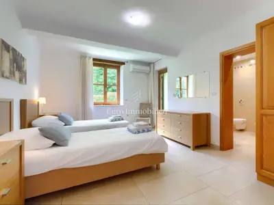 Stone house with a pool and spacious yard, Buje - 14
