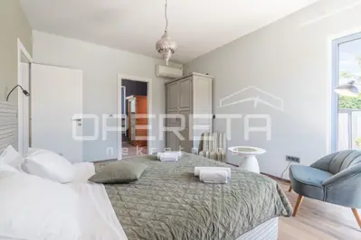 Haus 340 m², Sveti Lovreč - Pool, Jacuzzi und Privatsphäre - 12