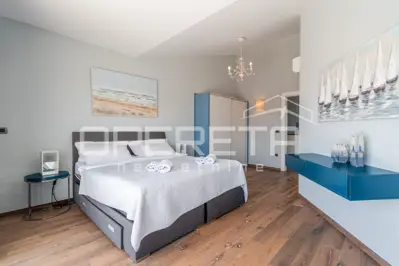 Haus 340 m², Sveti Lovreč - Pool, Jacuzzi und Privatsphäre - 9