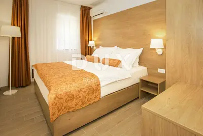 Insel Krk, Baška - exklusive Villa mit 7 Apartments und Pool! GELEGENHEIT! - 19