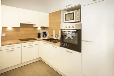 Insel Krk, Baška - exklusive Villa mit 7 Apartments und Pool! GELEGENHEIT! - 10