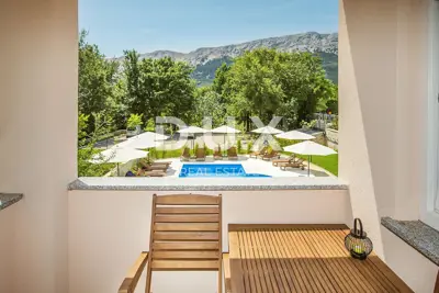 Insel Krk, Baška - exklusive Villa mit 7 Apartments und Pool! GELEGENHEIT! - 12