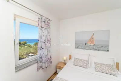 Miholašćica, Cres - apartment with a view, near the sea - 11