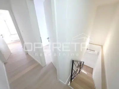 Wohnung 85 m², Črnomerec - Terrasse 80 m² und Garten 300 m² - 11