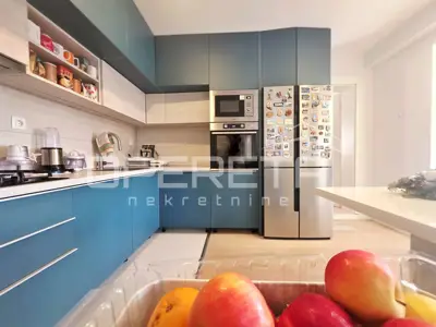 Wohnung 85 m², Črnomerec - Terrasse 80 m² und Garten 300 m² - 17