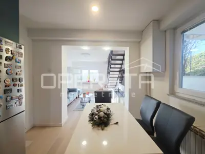 Wohnung 85 m², Črnomerec - Terrasse 80 m² und Garten 300 m² - 2