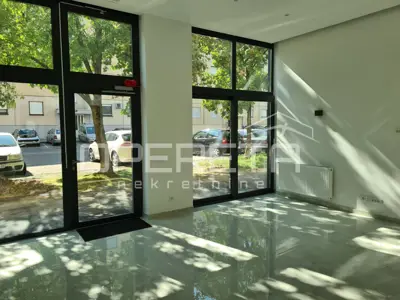 Lease, commercial space, Zagreb, Malešnica, Marina Tartaglie, 39 m² - storefront - 2