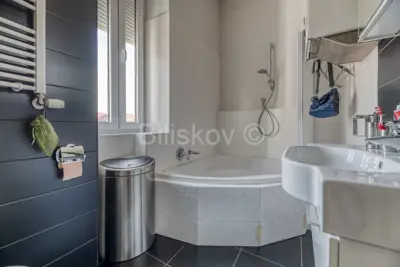 Zu verkaufen, Zagreb, Donji grad, Vierzimmerwohnung, Balkon - 8