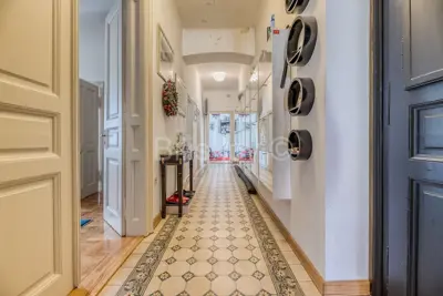 Zu verkaufen, Zagreb, Donji grad, Vierzimmerwohnung, Balkon - 11