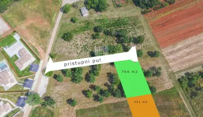 Building plot 1,265 m², Poreč surroundings - by nature - 2