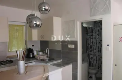 Stan 180 m², Opatija - Centar, 3 jedinice i 3 parkirna mjesta - 14
