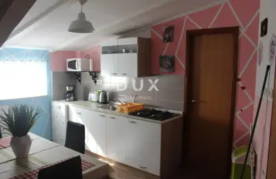 Stan 180 m², Opatija - Centar, 3 jedinice i 3 parkirna mjesta - 15