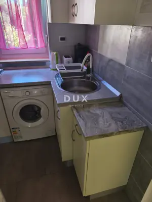 Stan 180 m², Opatija - Centar, 3 jedinice i 3 parkirna mjesta - 18