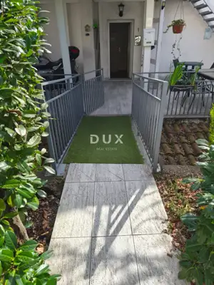 Stan 180 m², Opatija - Centar, 3 jedinice i 3 parkirna mjesta - 20
