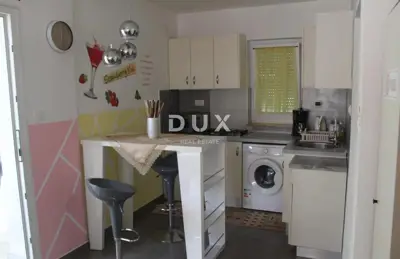Stan 180 m², Opatija - Centar, 3 jedinice i 3 parkirna mjesta - 13