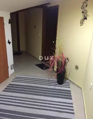 Stan 180 m², Opatija - Centar, 3 jedinice i 3 parkirna mjesta - 6