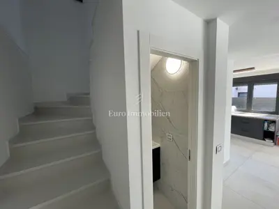 Wohnung zum Kauf in Krk, 112 m² - 5
