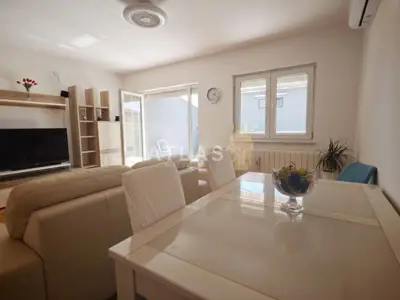 Drenova / Wohnung zur langfristigen Miete - 6