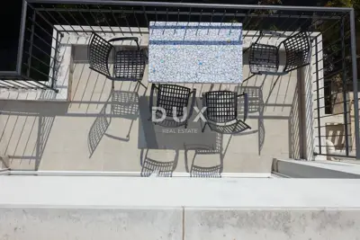 OPATIJA, OPATIJA - 130 m² apartment in Austro-Hungarian villa with 60 m² parking - 9