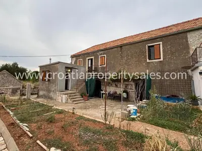 Kuća, Hvar, 200 m², 270 000 €