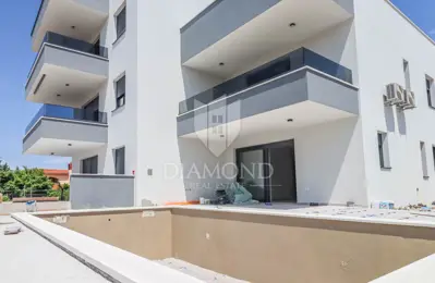 Stan 129 m², Pomer - pogled na more i bazen - 18