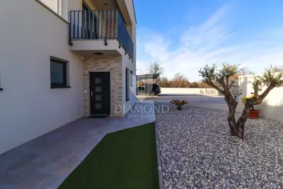 Poreč, surroundings, imposing villa in a quiet place! - 22