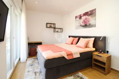 Poreč, surroundings, imposing villa in a quiet place! - 10
