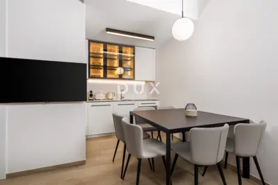 Apartment 49 m², Opatija - Centar, luxuriously decorated