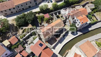 Stone house 80 m², Vrboska by the waterfront and parking - 5