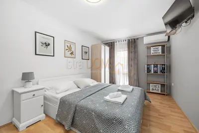 Kuća u Marčani, bazen i uređena okućnica - 17