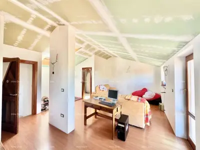 Pomer, Kuća 246 m² s okućnicom - 13