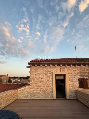Kuća 180 m², Gedići - pogled na more i terasa 30 m² - 18