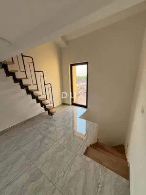 Kuća 180 m², Gedići - pogled na more i terasa 30 m² - 8
