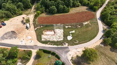 Baugrundstück 1.223 m², Žminj - Genehmigung und Projekt - 6