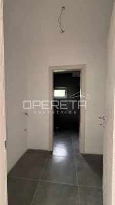 Haus 270 m², Markuševec - 4 separate Wohnungen - 20