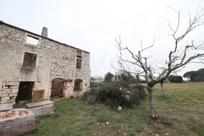 Steinhaus 25 m², Bale - Hof und Aussicht - 4