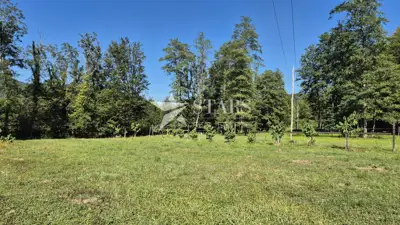 Zemljište 1.705 m², Brod na Kupi - direktan pristup Kupi - 2