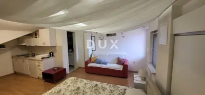 House 210 m², Biograd na Moru - quiet street in the center - 14