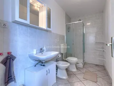 Haus 315 m², Labin - Pool und Konoba - 17
