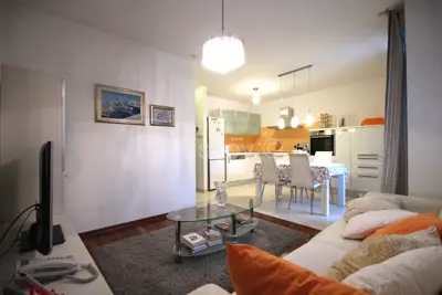 Apartment 2 bedrooms, Žnjan, Split – parking included - 2