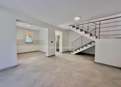Dvojna vila s bazenom u Jadranovu - 6