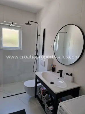 Wohnung, Omiš, 30 m², 4 Zimmer, 570 000 € - 11