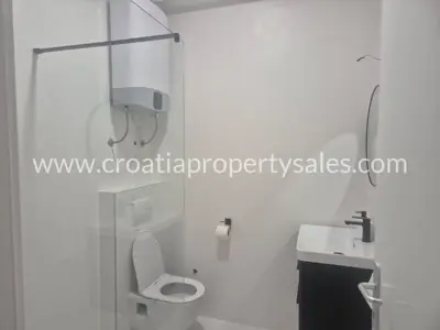 Wohnung, Omiš, 30 m², 4 Zimmer, 570 000 € - 4